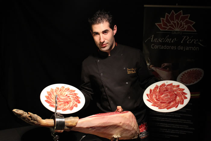 José Luis: Cortador de Jamón